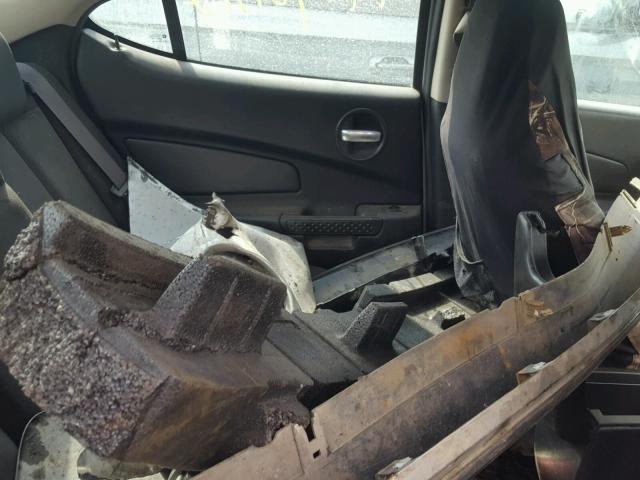 2G2WP552381110686 - 2008 PONTIAC GRAND PRIX Сріблястий фото 6