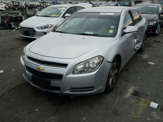 1G1ZC5E17BF363496 - 2011 CHEVROLET MALIBU 1LT SILVER photo 2