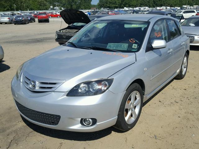 JM1BK143051220804 - 2005 MAZDA 3 HATCHBAC SILVER photo 2