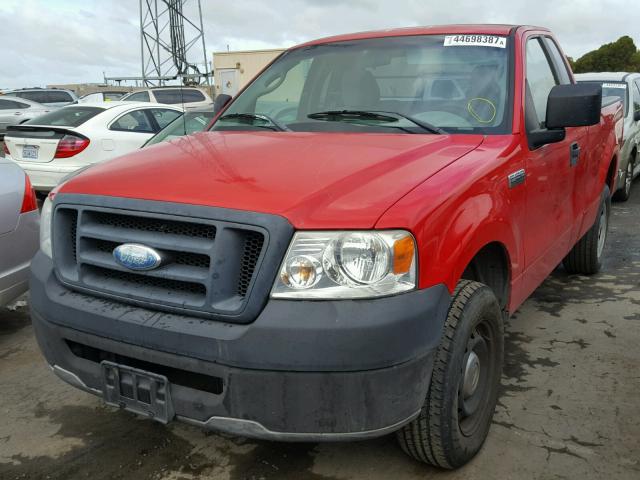 1FTRF12217KC82626 - 2007 FORD F150 RED photo 2