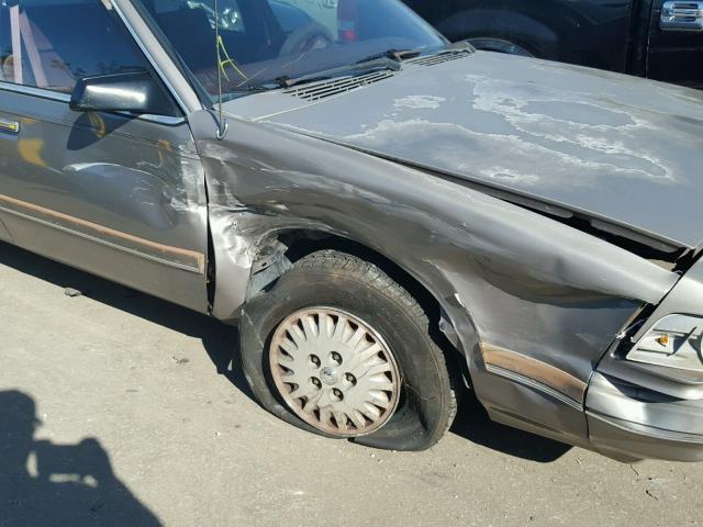 1G4AG55M4S6487336 - 1995 BUICK CENTURY GRAY photo 9