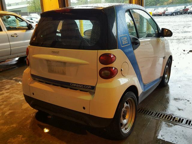 WMEEJ3BA2EK782292 - 2014 SMART FORTWO PUR TWO TONE photo 4