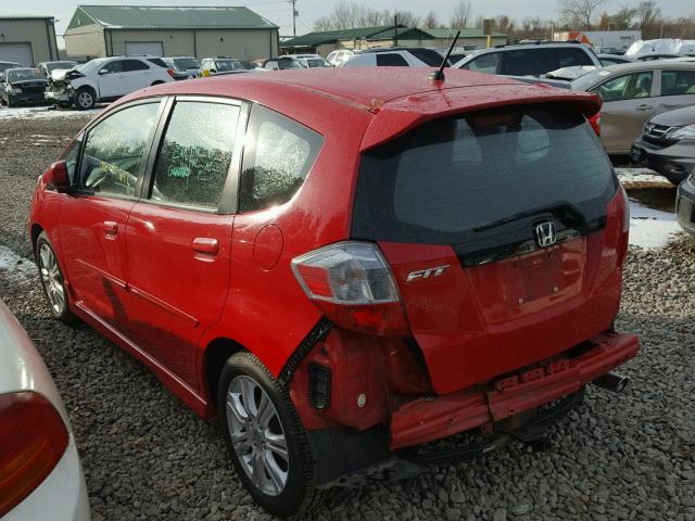 JHMGE8G58BS000138 - 2011 HONDA FIT RED photo 3