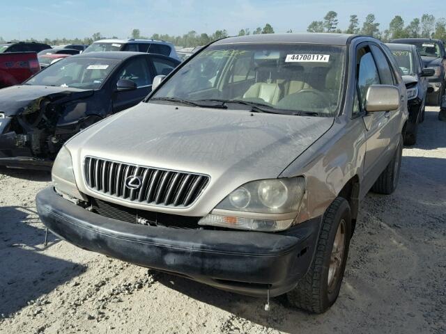 JT6GF10U4X0020453 - 1999 LEXUS RX 300 BEIGE photo 2