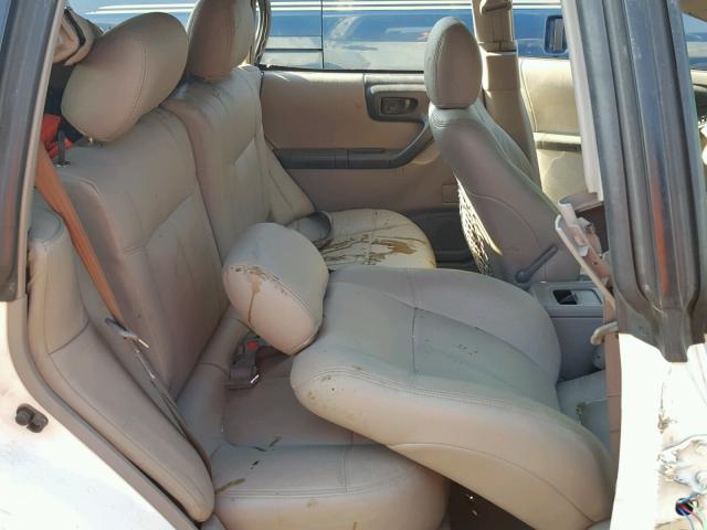 JF1SF655XWH752724 - 1998 SUBARU FORESTER S WHITE photo 6