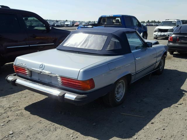 WDBBA45A3EA001738 - 1984 MERCEDES-BENZ 380 SL BLUE photo 4