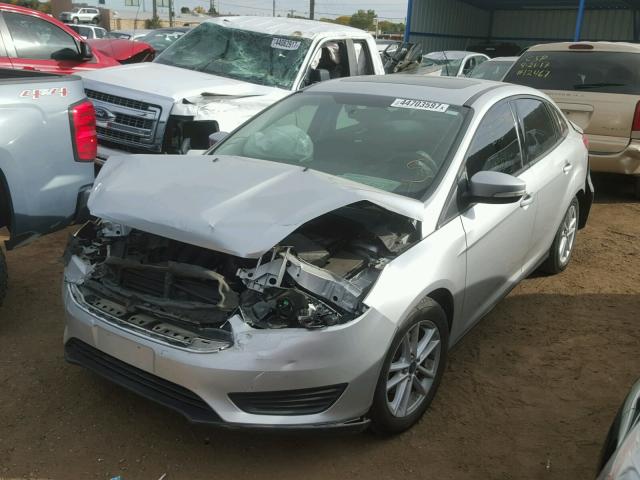 1FADP3F26FL328933 - 2015 FORD FOCUS SE SILVER photo 2