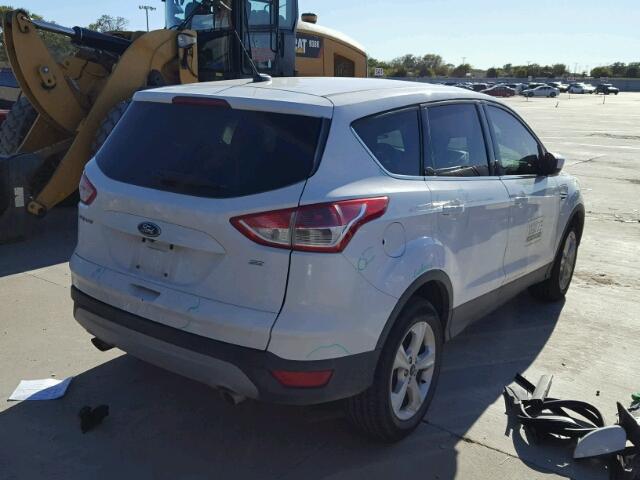 1FMCU0G71FUA16872 - 2015 FORD ESCAPE SE WHITE photo 4