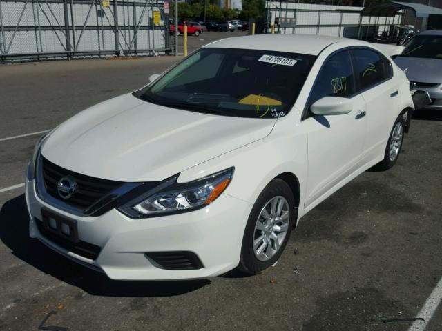 1N4AL3AP2HC271490 - 2017 NISSAN ALTIMA 2.5 WHITE photo 2