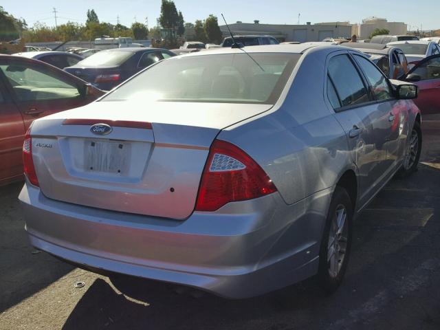 3FAHP0GA1BR319607 - 2011 FORD FUSION S SILVER photo 4