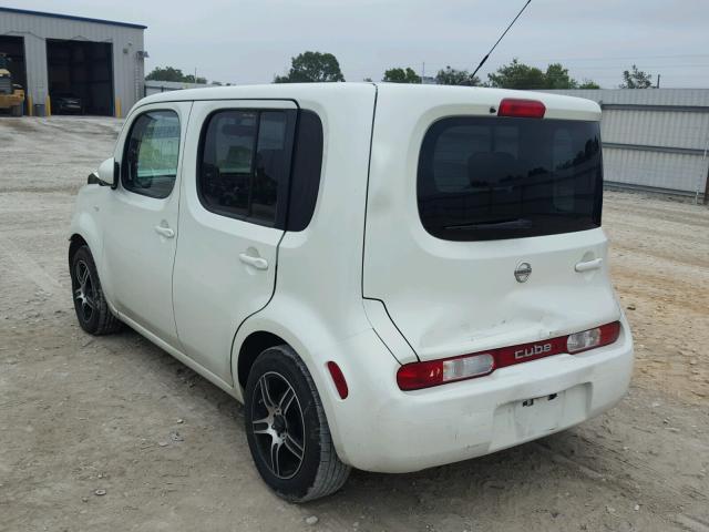 JN8AZ2KR8BT210353 - 2011 NISSAN CUBE BASE WHITE photo 3