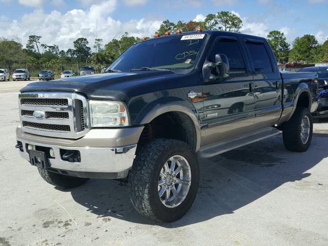 1FTSW21P75EA30539 - 2005 FORD F250 SUPER GREEN photo 2