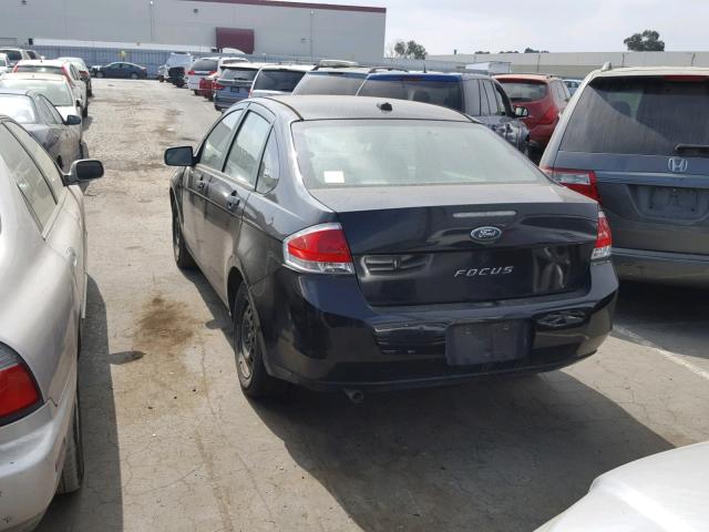 1FAHP34N18W216458 - 2008 FORD FOCUS S/SE BLACK photo 3