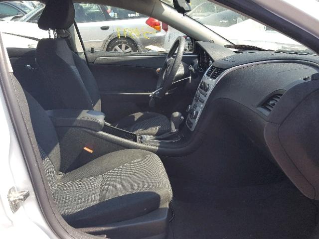 1G1ZC5E09CF194736 - 2012 CHEVROLET MALIBU 1LT 白色 照片 5