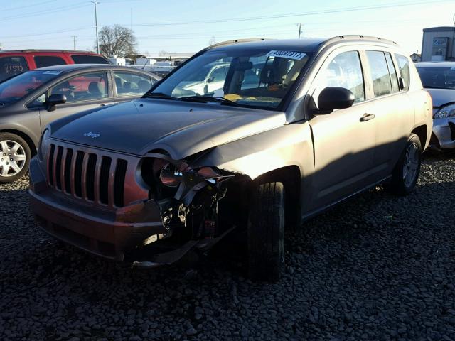 1J8FT47W67D181409 - 2007 JEEP COMPASS BROWN photo 2