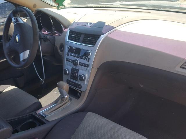 1G1ZB5EB0AF242660 - 2010 CHEVROLET MALIBU LS BLUE photo 9