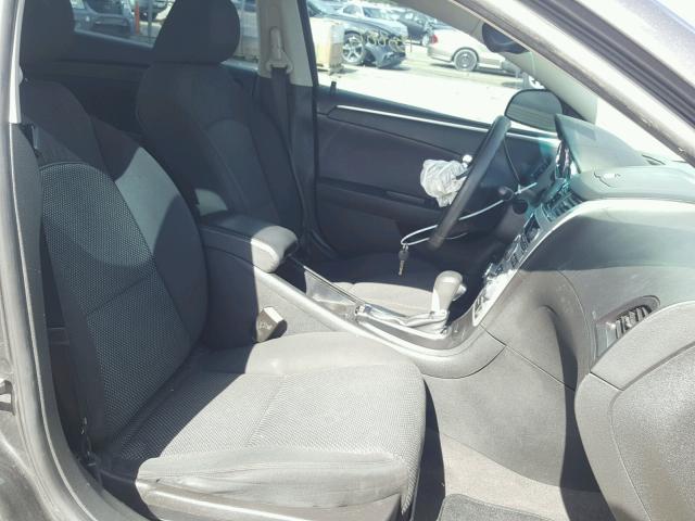 1G1ZC5E07CF371283 - 2012 CHEVROLET MALIBU 1LT 灰色 照片 5