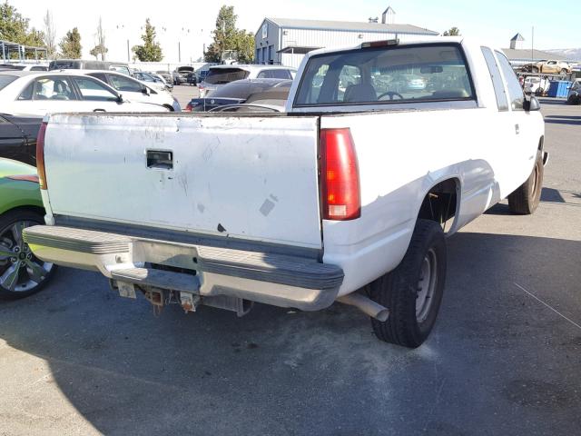 1GTGC29R2YF478075 - 2000 GMC SIERRA C25 WHITE photo 4