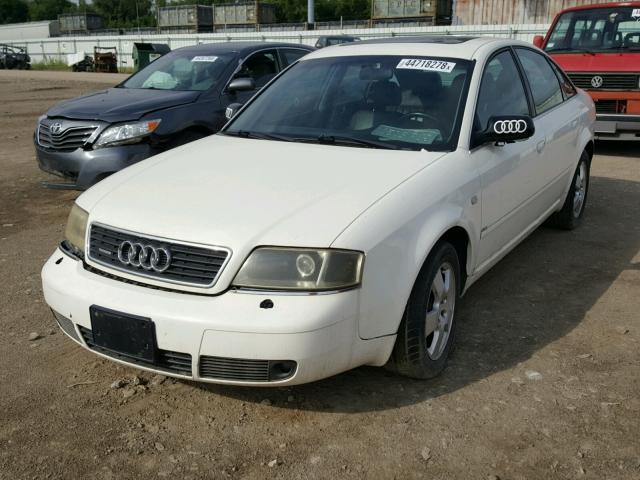 WAUED24B7YN047944 - 2000 AUDI A6 2.7T QU WHITE photo 2