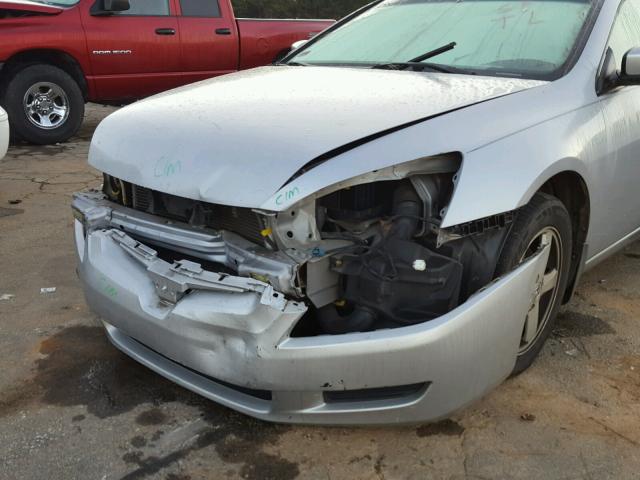 1HGCM72574A022307 - 2004 HONDA ACCORD SILVER photo 9