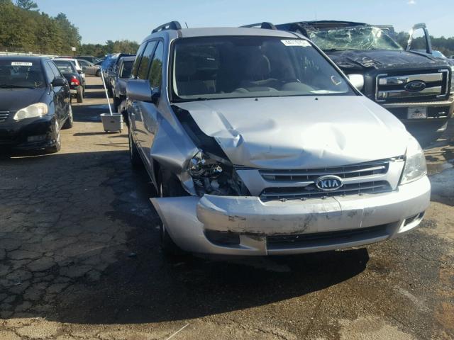 KNDMB233896275073 - 2009 KIA SEDONA SILVER photo 1