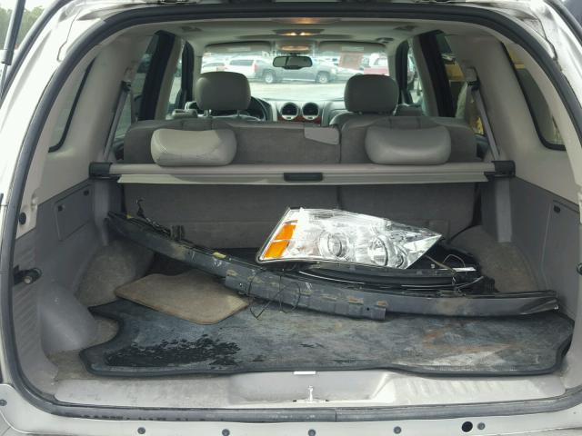 1GKDS13S072213743 - 2007 GMC ENVOY SILVER photo 9