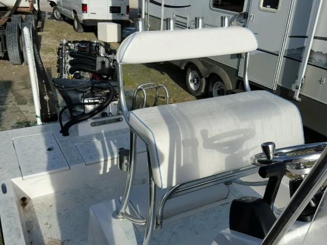 SZXL3148K415 - 2015 SHAM BOAT WHITE photo 6