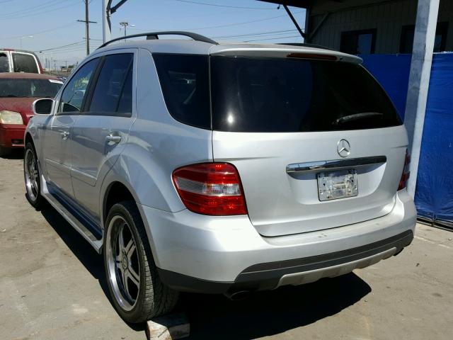 4JGBB86E16A013746 - 2006 MERCEDES-BENZ ML 350 SILVER photo 3