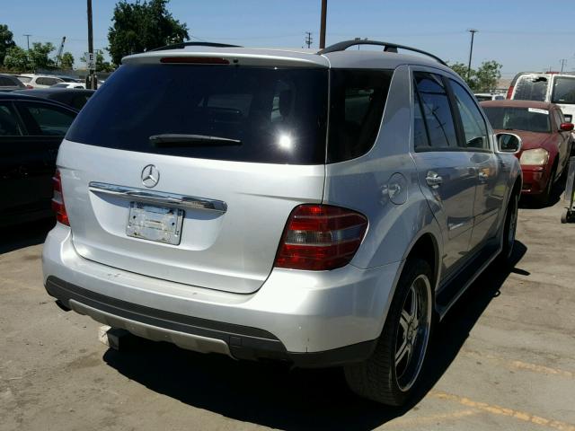 4JGBB86E16A013746 - 2006 MERCEDES-BENZ ML 350 SILVER photo 4