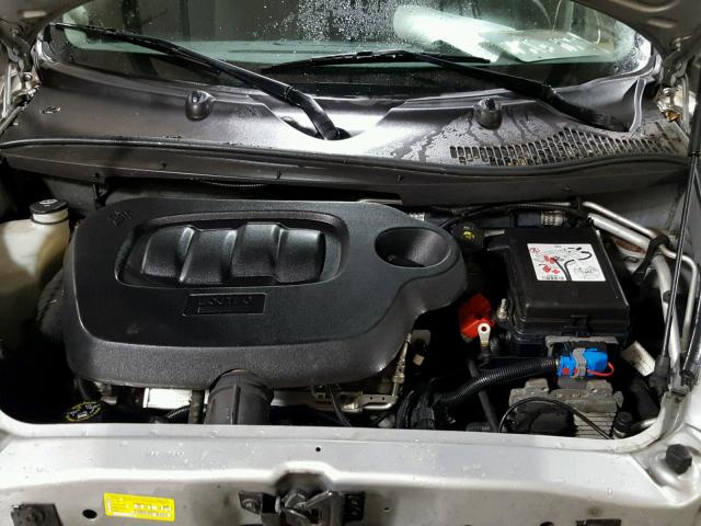 3GNBAADB3AS543402 - 2010 CHEVROLET HHR LS SILVER photo 7