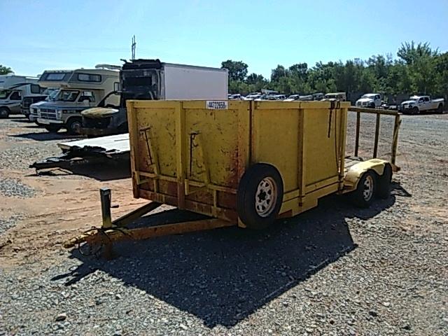 04J9388294JC16FT - 2004 LAMR TRAILER YELLOW photo 2