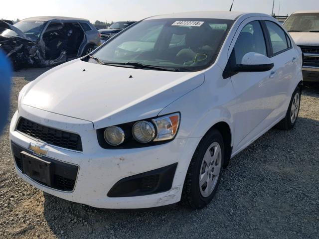 1G1JA5SG5D4220167 - 2013 CHEVROLET SONIC LS 白色 照片 2