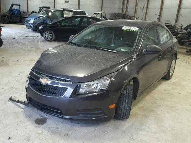 1G1PA5SH2E7153532 - 2014 CHEVROLET CRUZE LS CHARCOAL photo 2