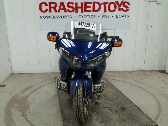 JH2SC68L8EK200242 - 2014 HONDA GL1800 L BLUE photo 2