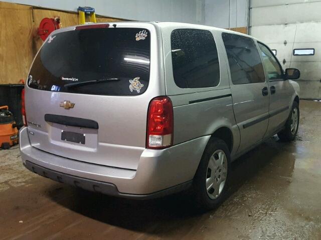 1GNDV23W08D120214 - 2008 CHEVROLET UPLANDER L 银色 照片 4