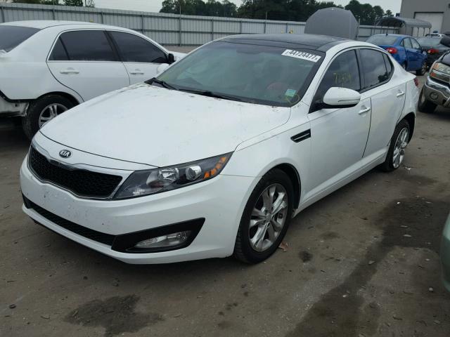 5XXGN4A79DG131855 - 2013 KIA OPTIMA EX WHITE photo 2