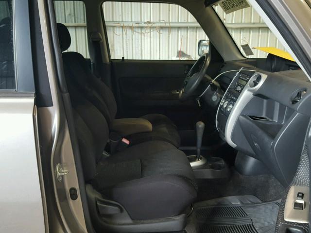 JTLKT324240155208 - 2004 TOYOTA SCION XB Күміс фото 5