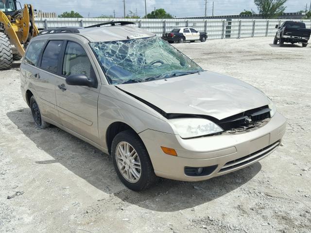 1FAHP36N37W164195 - 2007 FORD FOCUS ZXW GOLD photo 1