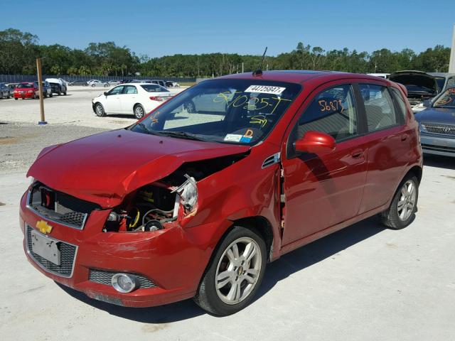 KL1TG6DE7BB133144 - 2011 CHEVROLET AVEO RED photo 2