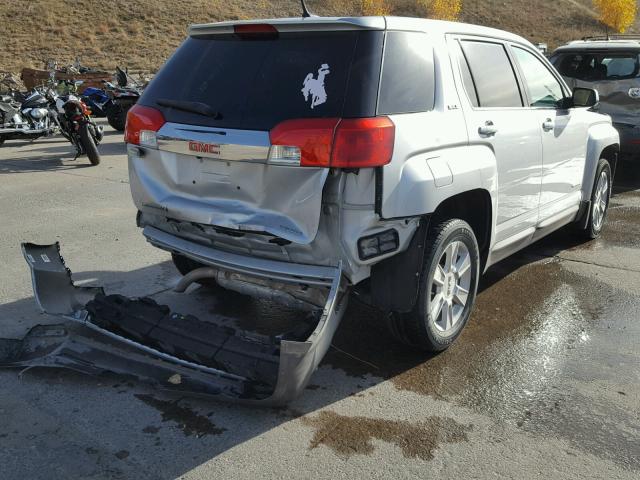 2CTFLREC0B6458502 - 2011 GMC TERRAIN SL SILVER photo 4