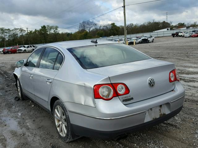 WVWAU93CX6P203612 - 2006 VOLKSWAGEN PASSAT SILVER photo 3