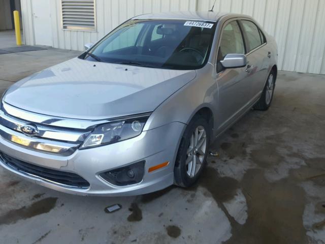 3FAHP0JA4CR302620 - 2012 FORD FUSION SILVER photo 2