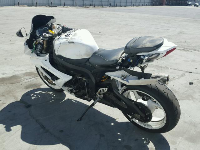 JS1GN7EA482110909 - 2008 SUZUKI GSX-R600 WHITE photo 3