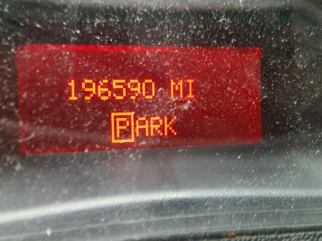 2G2WP552861129618 - 2006 PONTIAC GRAND PRIX SILVER photo 8