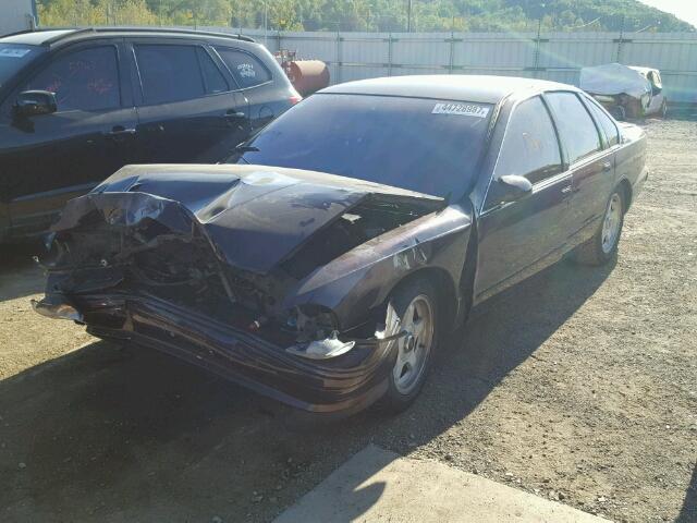 1G1BL52P4TR135899 - 1996 CHEVROLET CAPRICE MAROON photo 2