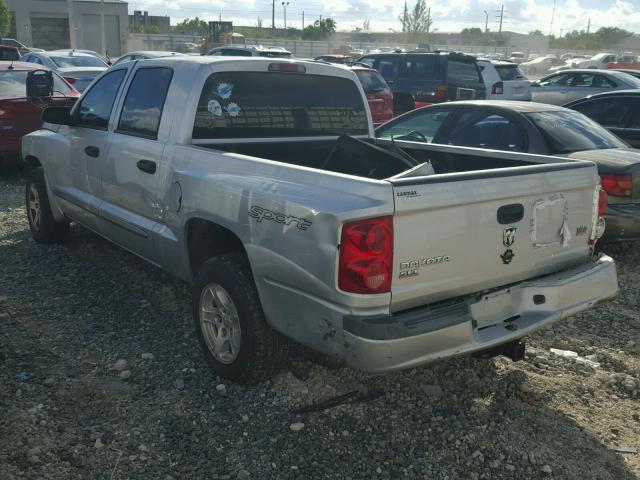 1D7HE48N46S599807 - 2006 DODGE DAKOTA QUA SILVER photo 3