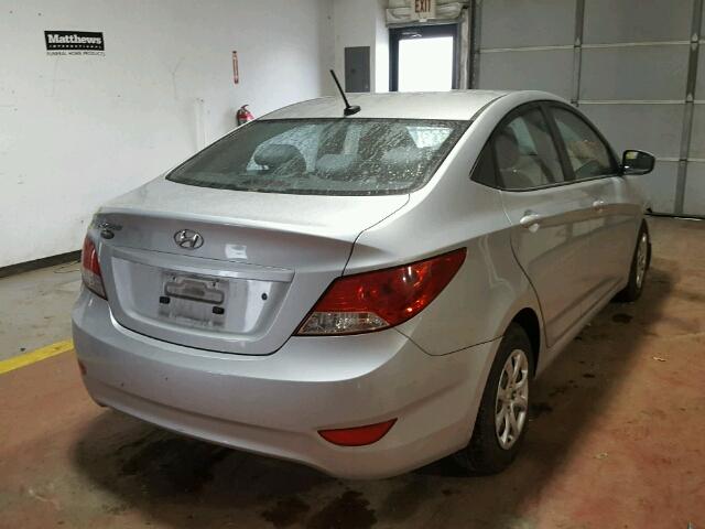 KMHCT4AEXDU450576 - 2013 HYUNDAI ACCENT GLS SILVER photo 4