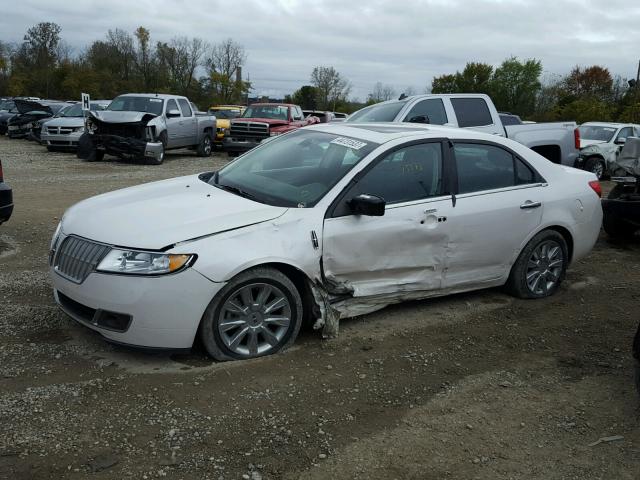 3LNDL2L3XBR750739 - 2011 LINCOLN MKZ WHITE photo 9