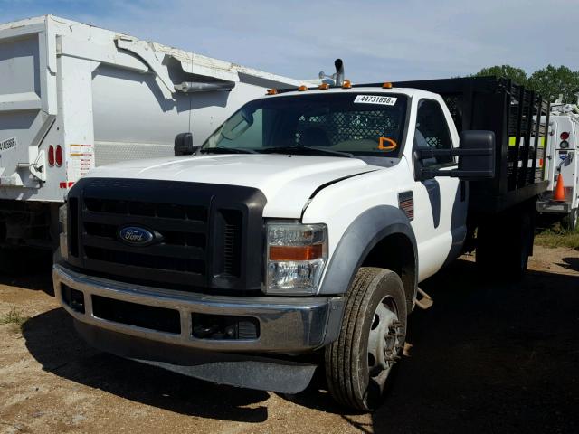 1FDXF4GRXAEB09901 - 2010 FORD F450 SUPER WHITE photo 2