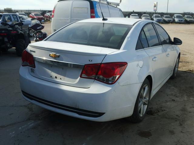 1G1PG5SC5C7359170 - 2012 CHEVROLET CRUZE LT WHITE photo 4